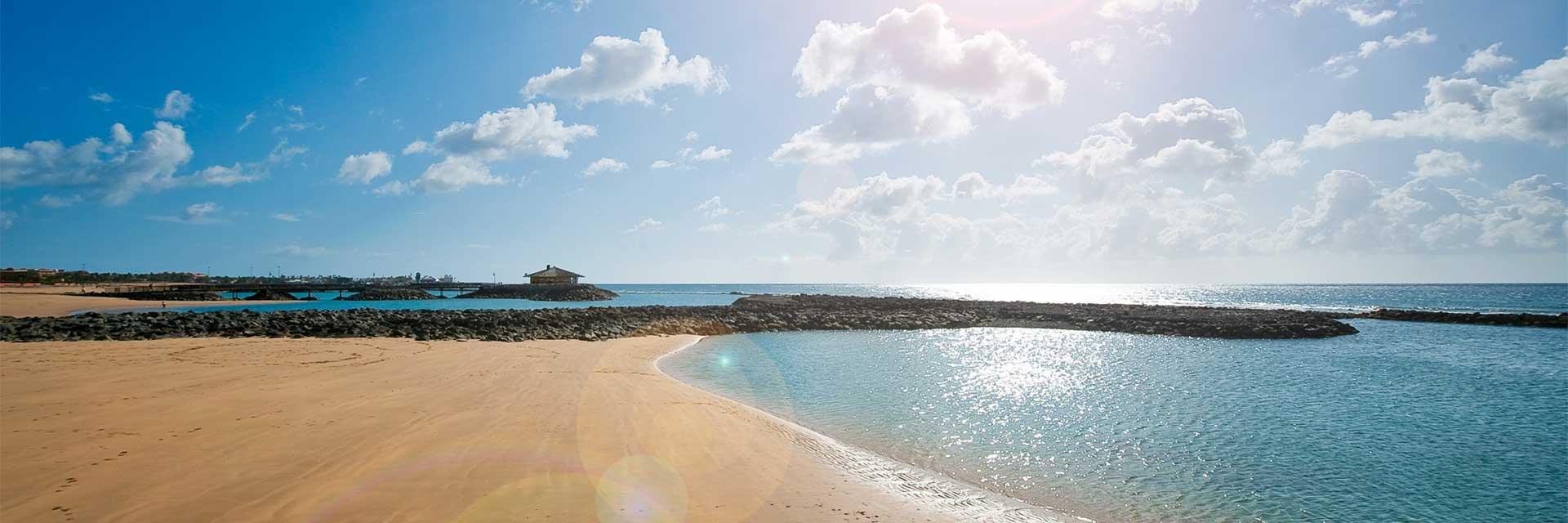 Playa de la Guirra, cercana al Elba Sara