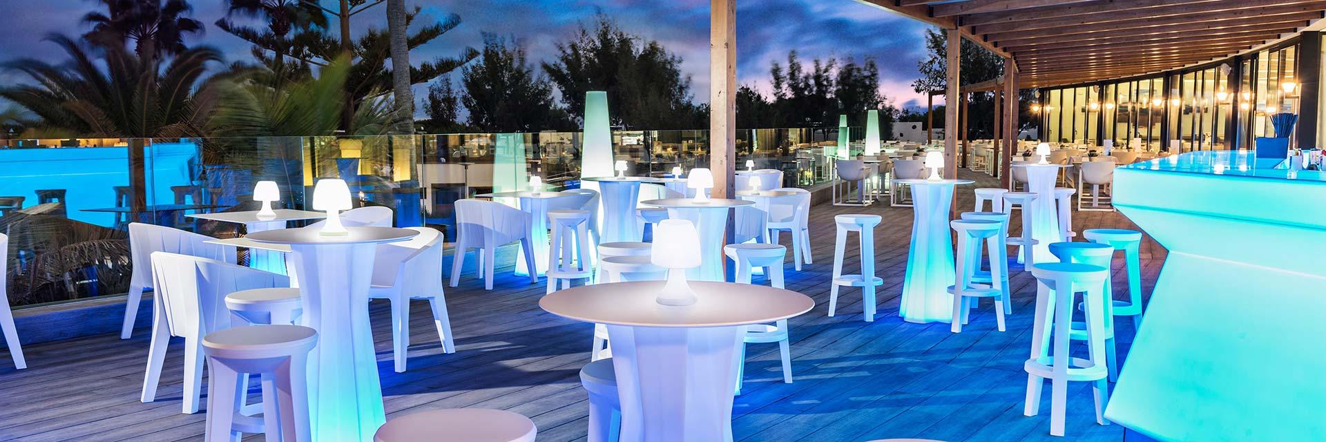 Terraza Bar Chill Out, Elba Premium Suites