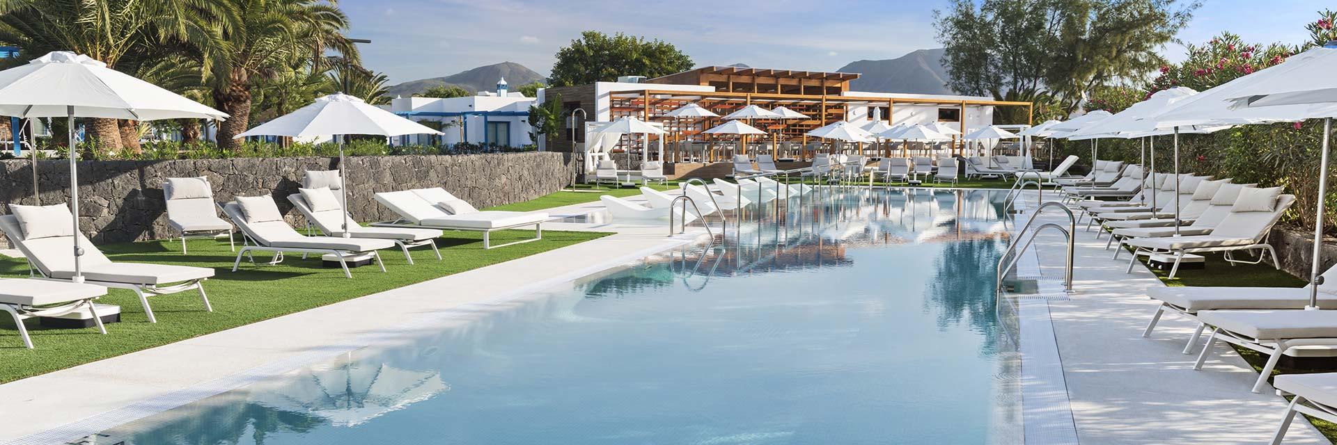 Piscina solo adultos, Elba Premium Suites