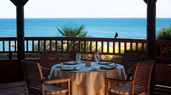 Hervorragender Blick für ein romantisches Abendessen in Elba Estepona