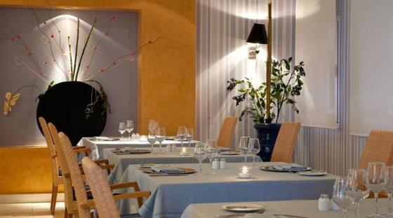 Köstliche italienische und französische Gastronomie in Hotel Elba Estepona